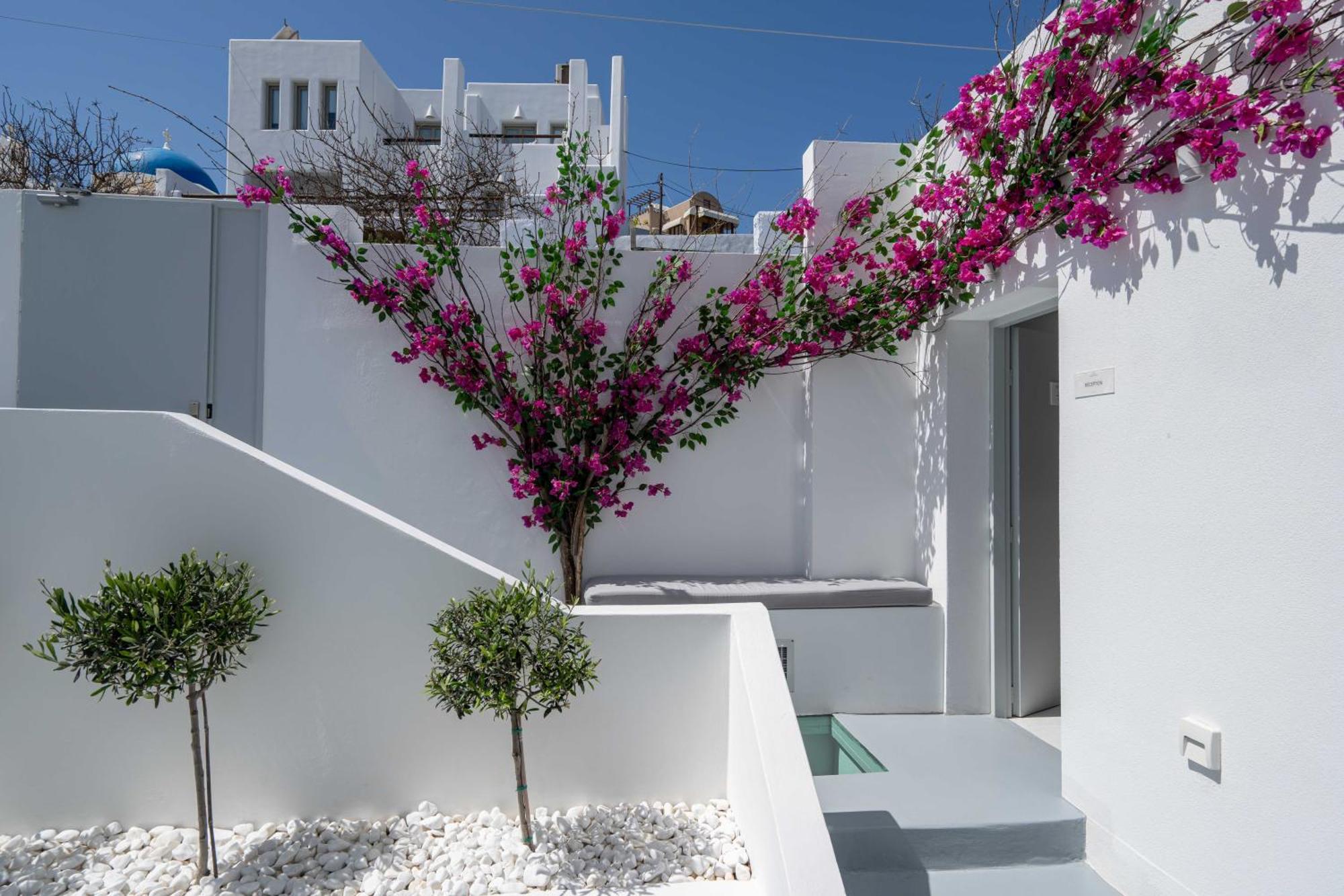 Cycladic Suites & Spa Firá Buitenkant foto